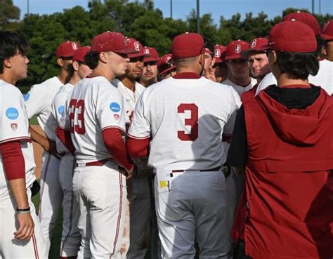 College baseball Super Regional: Stanford collapses as Texas steals game one